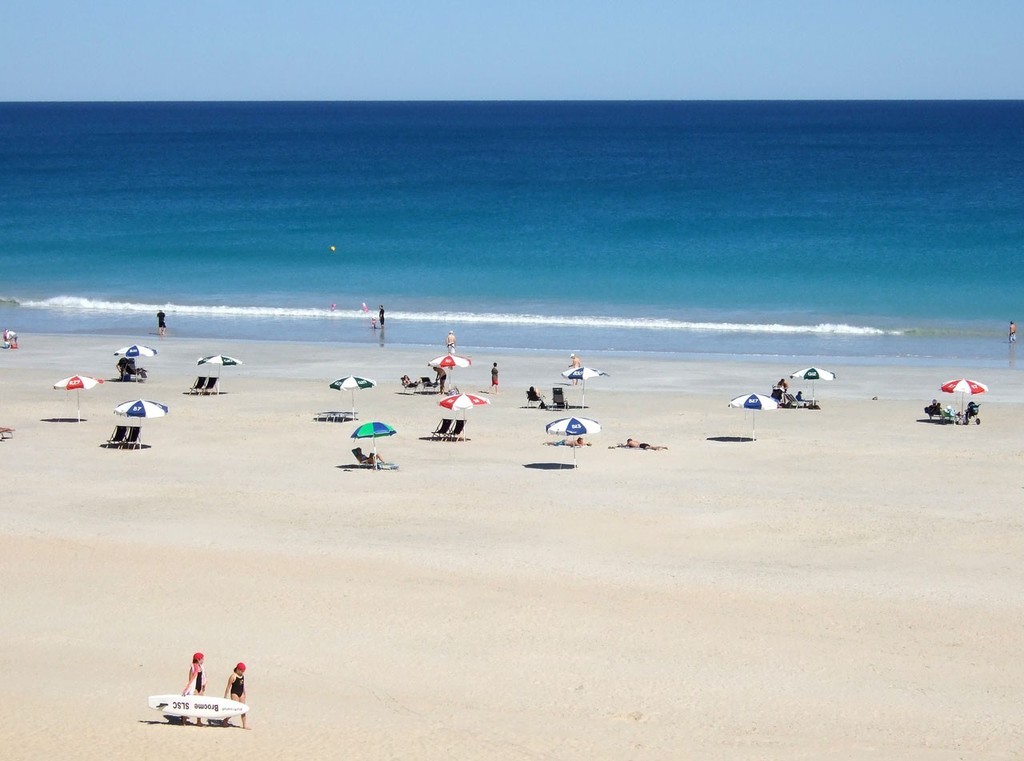 Cable Beach Broome Western Australia © AAOR&R 2011 http://www.sailaroundaustralia.com.au